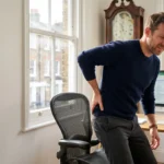 MAN WITH SCIATICA PAIN